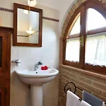 Frantusina By Interhome فولتيرا